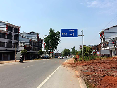 長望路綠化提質(zhì)工程